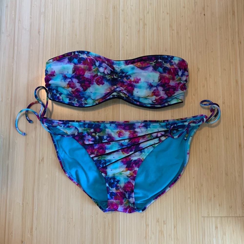 Printed Athleta bikini